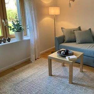 Apartment Kleines Haus Im Grünen